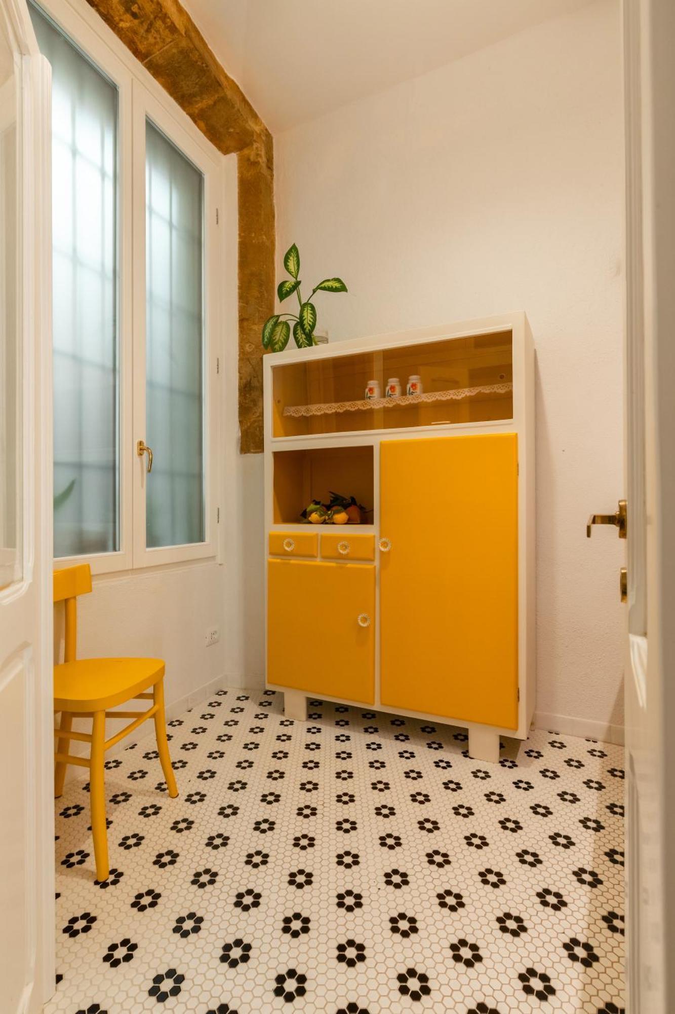 Casa Storica Di Charme Con Vista Mare Nel Cuore Di Cagliari Exterior photo